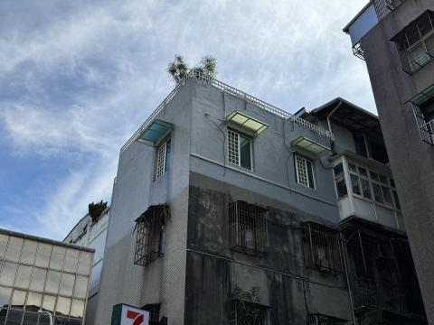 錩育有限公司 - 台北市大安區(民宅)-外牆防水工程