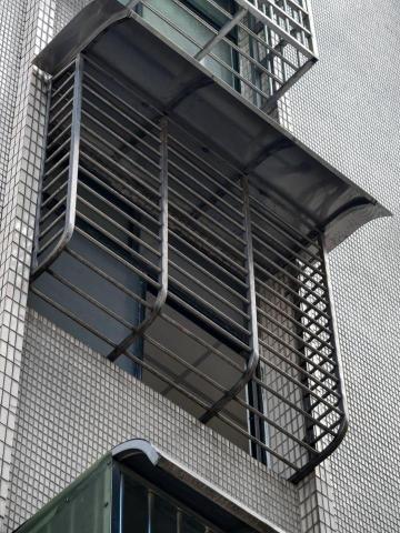 慧昇鐵皮屋工程行 - 龜山自強路換屋頂採光罩