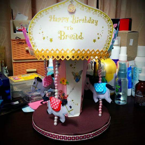 黃菀貞 - 純手工客製化立體卡片-旋轉木馬