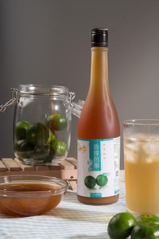 周威廷 攝影X設計X印刷  工作室 - 商品情境攝影