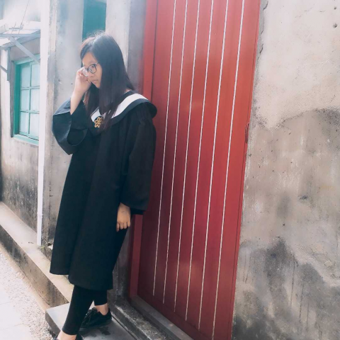 提供韓文服務的專家方旻琪