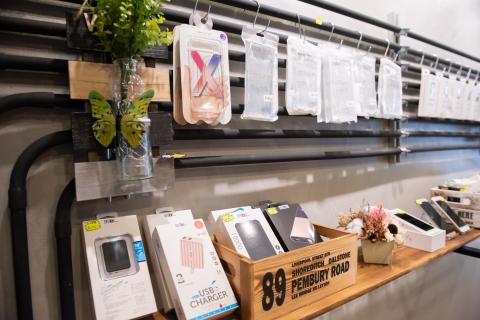 占士邦手機維修-中壢店 - 