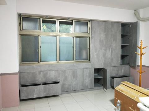 松榆系統傢俱 - 洞內櫃+柱子包掉  整體感覺就是棒