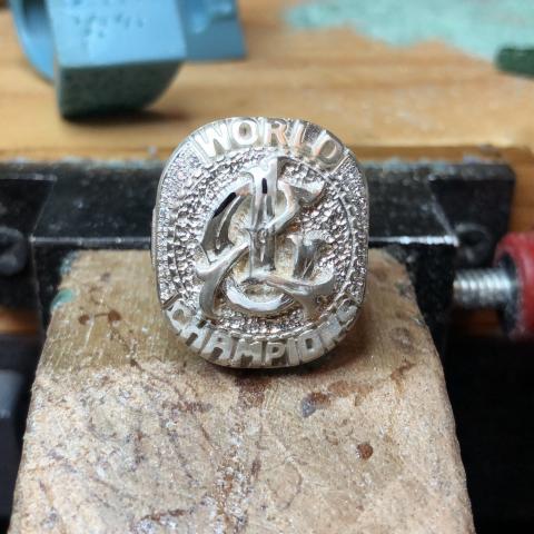 立言設計製作公司 - 冠軍戒指