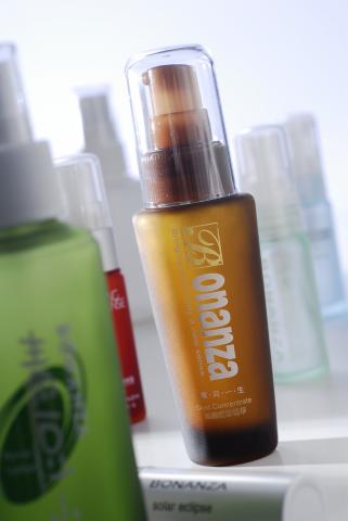 沛絨設計 - 產品&DM設計