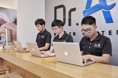 Dr.A 3c快速維修中心 -  Dr.A 3c快速維修中心 -