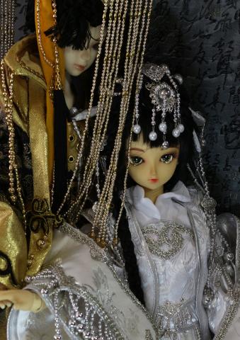 春天玫瑰 - 霸王別姬：從頭髮飾到鞋子都能作