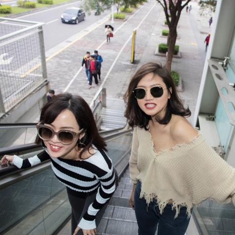 BLAH BLAH Studio. - 品牌聯名形象照