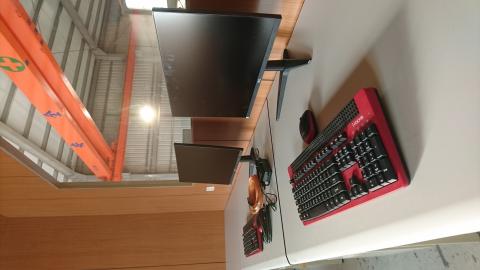 洺葦電腦科技 - 