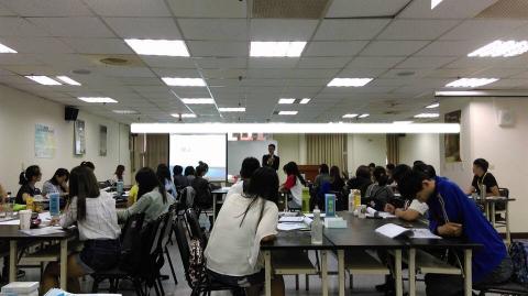 策圖行銷 - 幹部訓練綜合課程
八字紫微主管班(識人用人)
適性分析進階班(主管任用）
生命靈數基礎班(業務開發好幫手）
適性分析基礎班(了解客戶屬性）
