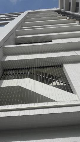 家舒適隱形鐵窗x防墜網 - 全棟式防墜