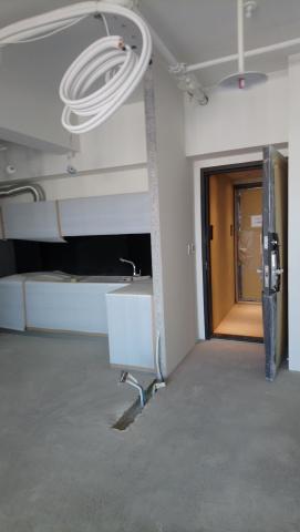 鴻家房屋翻修企業社 - 室內輕質隔間牆 切割打除 完成的很漂亮 讓後面工班好施作