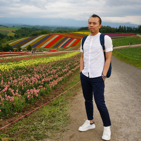 提供2002股價服務的專家虞貿元