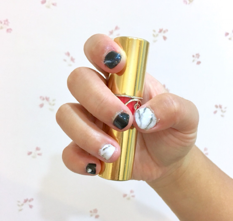 Laura's 美甲 - 大理石