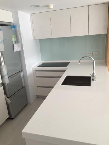 群晟國際有限公司 - 