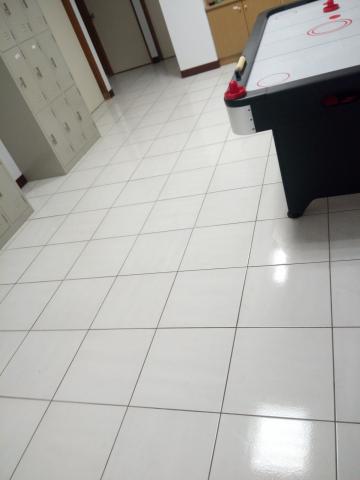 譽潔清潔公司 - 台電服務所地板清潔一