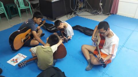 吉他速成教學 - 