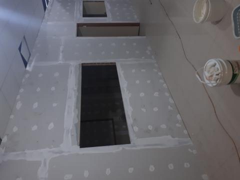 金玉滿堂  油漆 防水 工程 - 辦公室 輕隔間石膏板AB膠後的補土