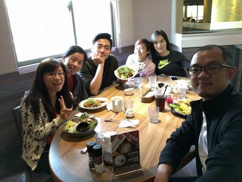 身心靈一起照顧的 Una飲食管理教練 - 我們愛美食、不節食
吃越多瘦越多～