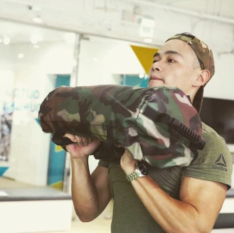 健身教練 睿翔 RUEI - 