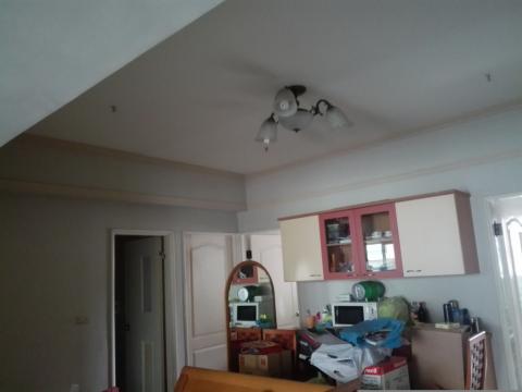 采亦油漆 - 一般家居式上漆粉刷,施工時内有傢俱,所以必須以養生膠帶及P V C板等,做好防污措施。 采亦油漆 - 一般家居式上漆粉刷,施工時内有傢俱,所以必須以養生膠帶及P V C板等,做好防污措施。