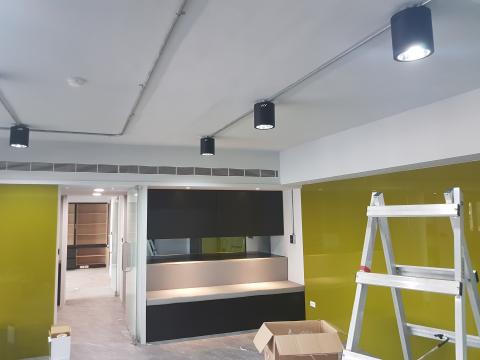 張世欣 - 辦公室照明