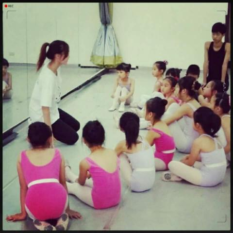 李恩 - 舞蹈教學