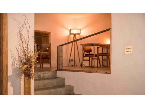 材料間設計工作室 - 超人氣某某法式甜點店--設計師親手製作傢俱、燈飾 材料間設計工作室 - 超人氣某某法式甜點店--設計師親手製作傢俱、燈飾