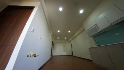 宏允工程行 - 平釘日製矽酸鈣板天花板+崁燈安裝 宏允工程行 - 平釘日製矽酸鈣板天花板+崁燈安裝