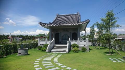 石基企業有限公司 - 宗祠施工完成