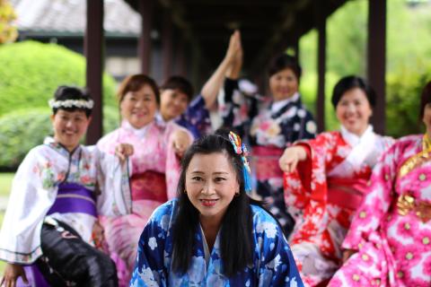 Johnson(強生)多媒體工作室 - 浴衣趴群樂