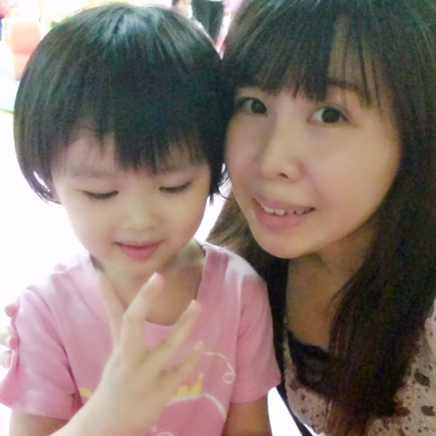 提供美髮剪刀服務的專家小桐工作室