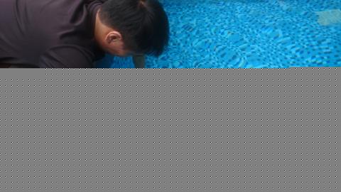 廣霖工程行 - 泳池水中燈維修