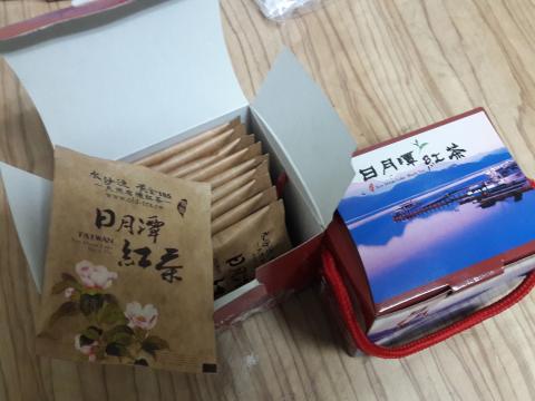 Yoko - 日月潭紅茶，哥哥自有土地種植，量大可來電議，可設計包裝或網版紙袋盒包！