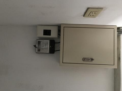 隱城水電工程公司（台北24小時水電維修） - 新增設電子式電表、 14P電表明箱，安裝完成並做錶前開關