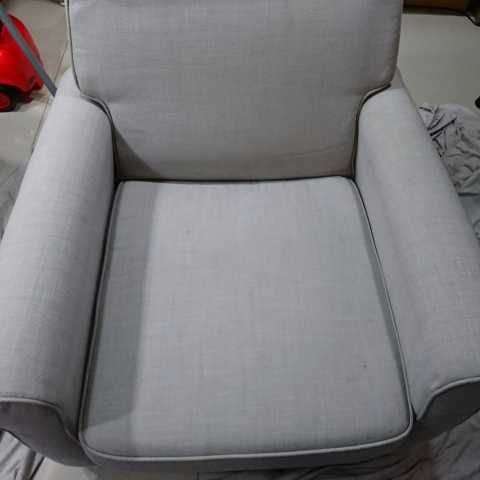 綠力潔有限公司 - 沙發髒污清潔後