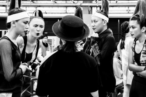 Fly - 《我裁了一塊布》亞東技術學院織品服裝設計 第三屆畢業動態展 
後台紀錄