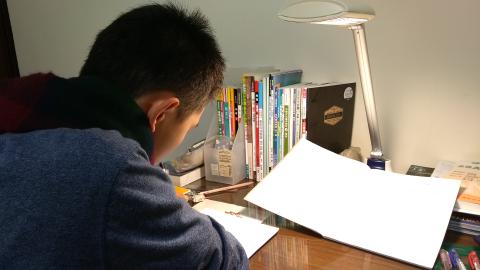 家教(英文、數學) - 剛考完，繼續上課，認真的孩子。
這次成績88非常接近90了，第二次段考再接再勵!

#花蓮家教
#花蓮數學家教