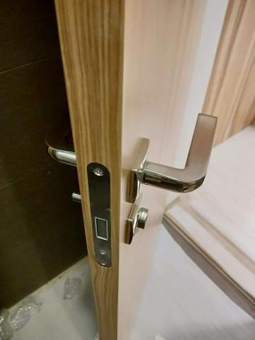 凱爾室內裝修工程有限公司 - 全台僅有靜音鎖
關門時不會有鎖舌撞擊門框聲音