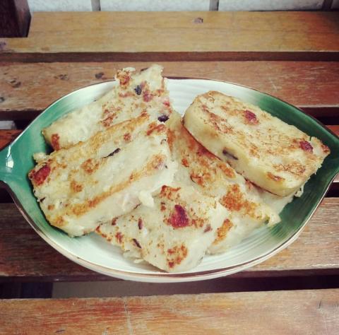 林稚羚 - 古早味蘿蔔糕
?