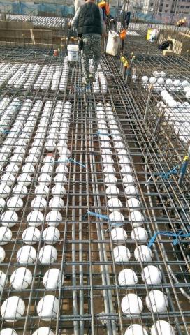 水電工程 - 新建集合式住宅大樓
中空樓板配電管水管排水管