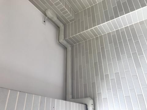 冷氣安裝 保養 維修 - 室外管槽