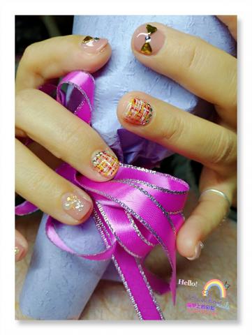 指甲上的彩虹~美甲 - 