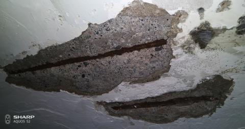 展豪油漆工程行 - 天花板壁癌處理前 展豪油漆工程行 - 天花板壁癌處理前