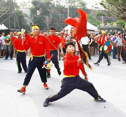 個人工作室 - 攝影作品:民俗技藝團宋江陣