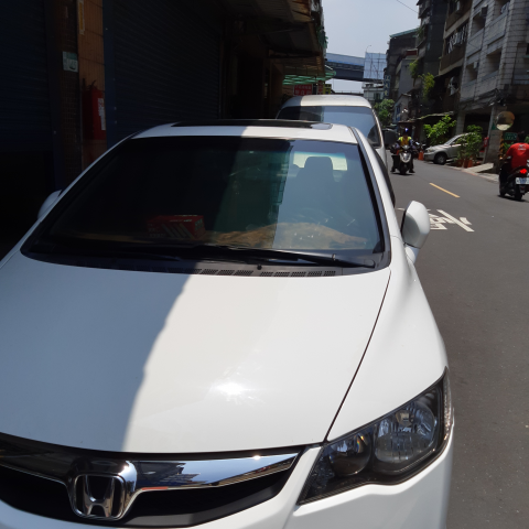 提供代購服務的專家曾威凱