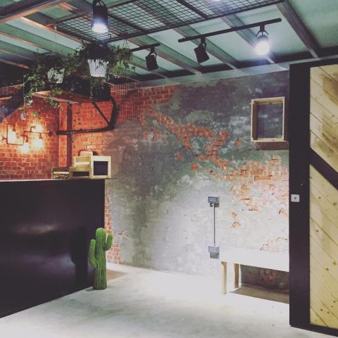 麗家建築工程 - 簡單營造工業風