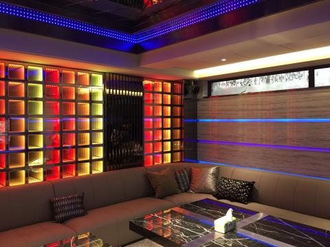 柏克照明有限公司 - 