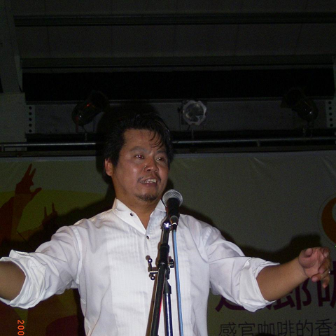 Antonio安東尼 - 2012年於迴廊咖啡劇場爵士音樂演唱會