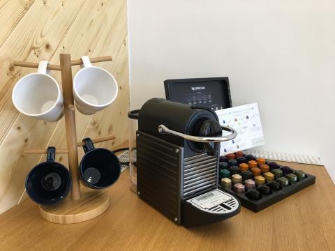 FAST ｜蘋果快速維修中心－文心店 - 